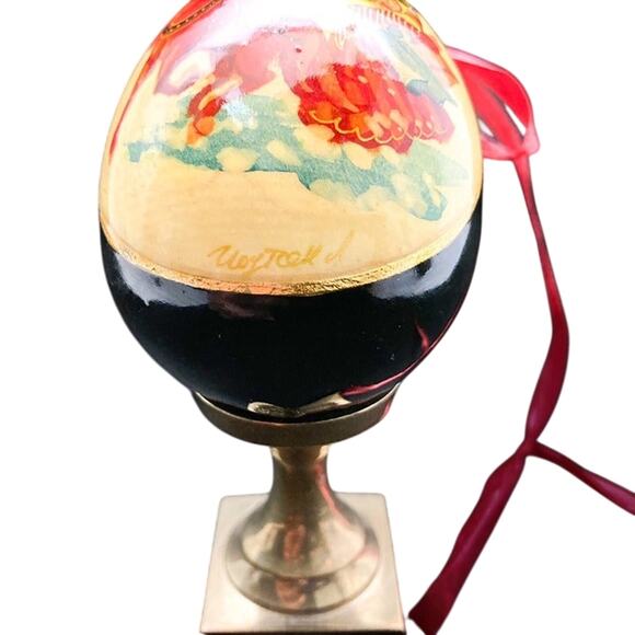 Vintage Hand Painted Black Lacquer Signed Wooden Egg Ornament with Slavik theme - Picture 2 of 3